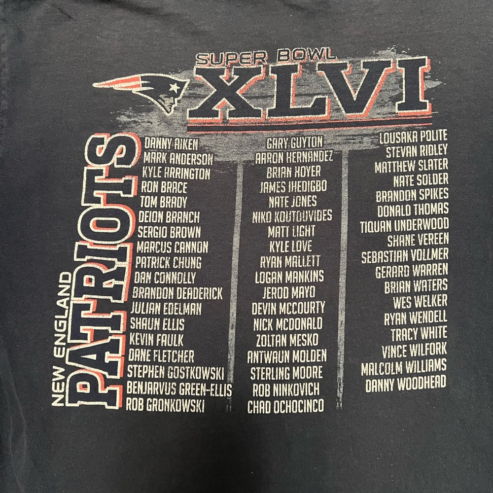 PRICE DROP - VINTAGE! Patriots Official Super Bowl 46 good luck T Shirt! Size M